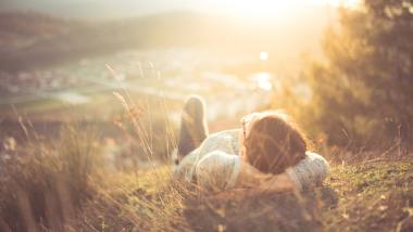 Frau genießt ihre Freiheit